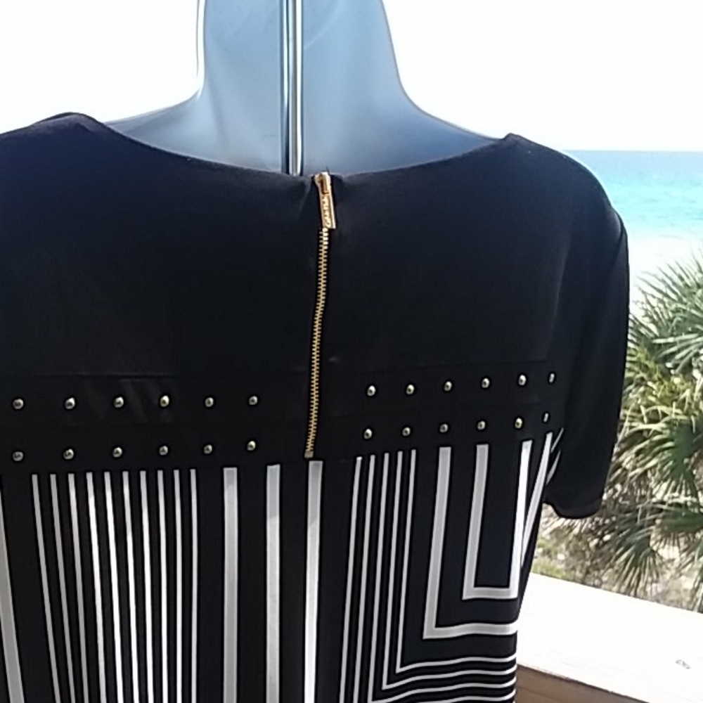 CALVIN KLEIN SIZE M DRESS - Picture 5 of 8